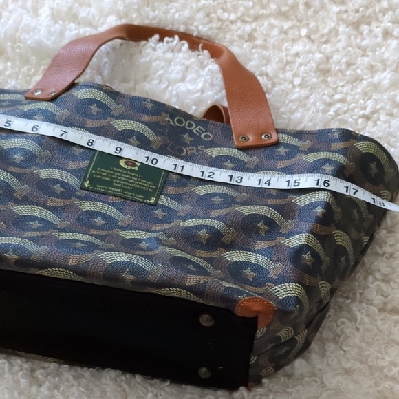 Brown and Blue Camouflage Tote with Leather Straps - Picture 7 of 11